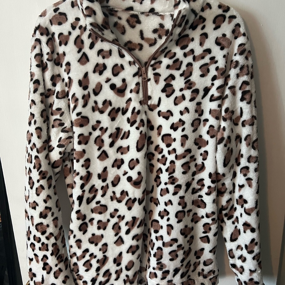 Leopard Print Fleece Pullover